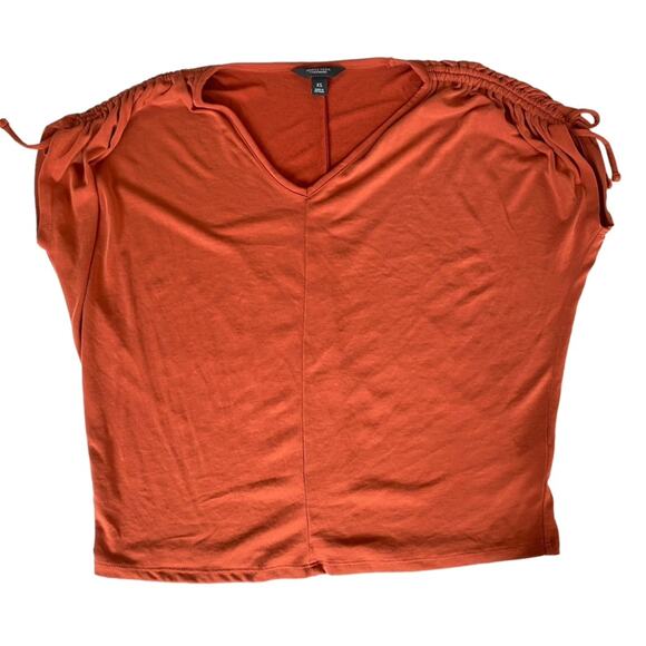 Simply Vera by Vera Wang: Rust Brown V Neck Top with Shoulder Ties size XS - Picture 3 of 6